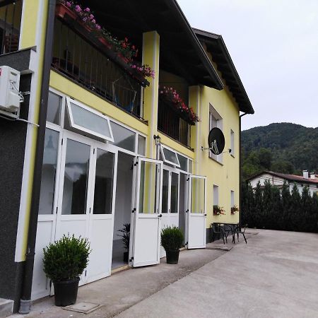 Prenocisce 9A Hotel Tolmin Buitenkant foto