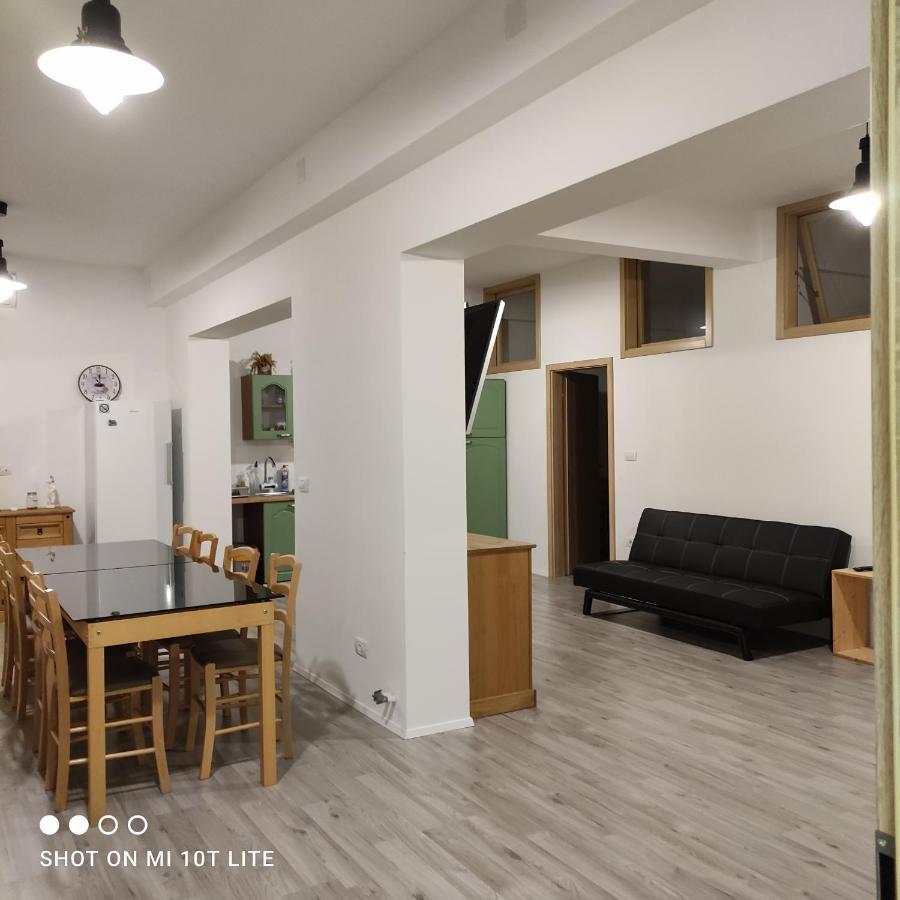Prenocisce 9A Hotel Tolmin Buitenkant foto